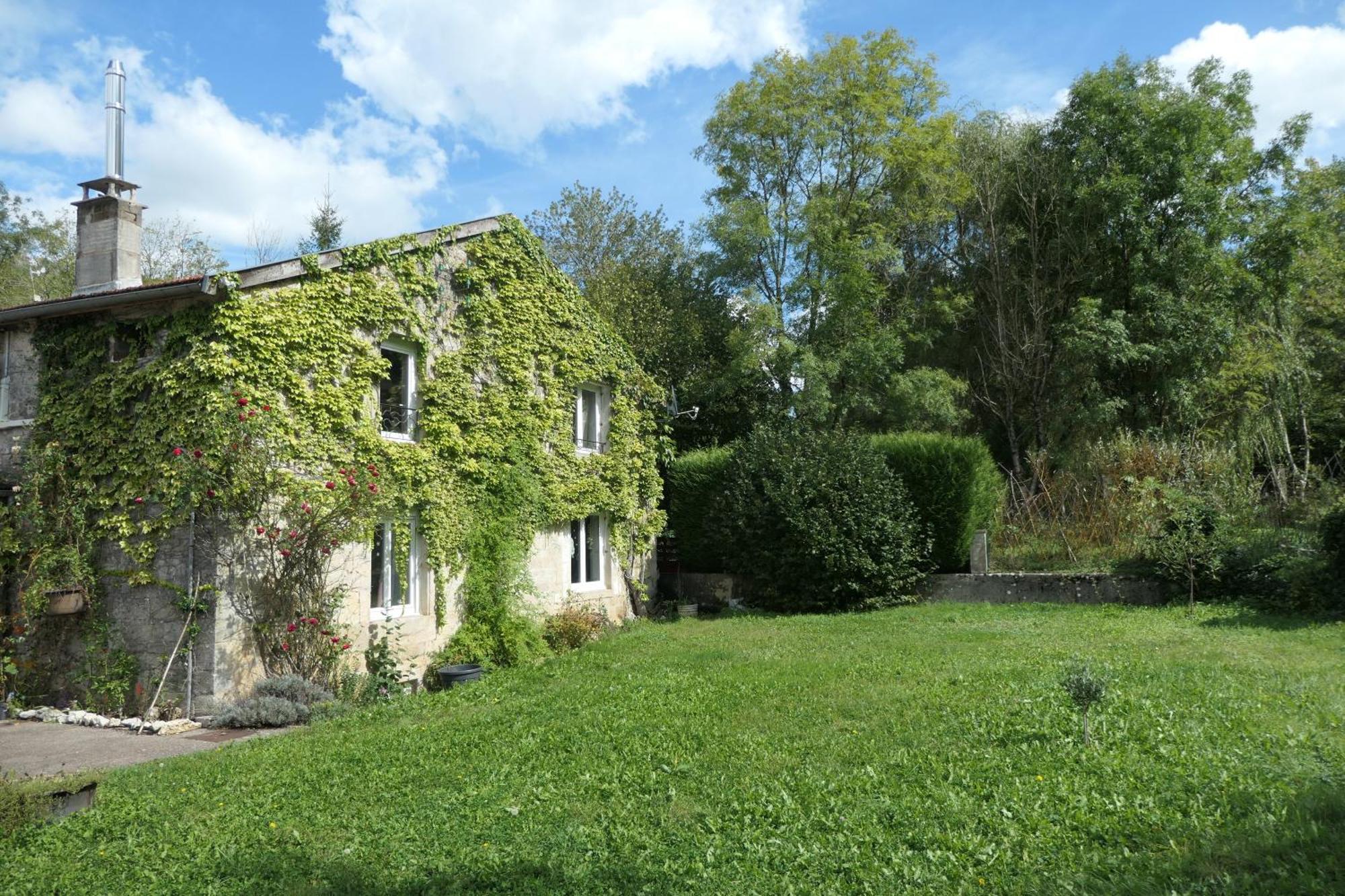 Le Moulin Aux Ecrevisses Bed & Breakfast Thonnance-les-Joinville ภายนอก รูปภาพ